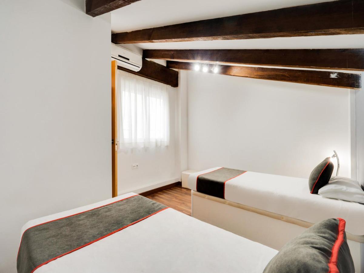 Oyo Style Apartments Puerto Valensiya Dış mekan fotoğraf